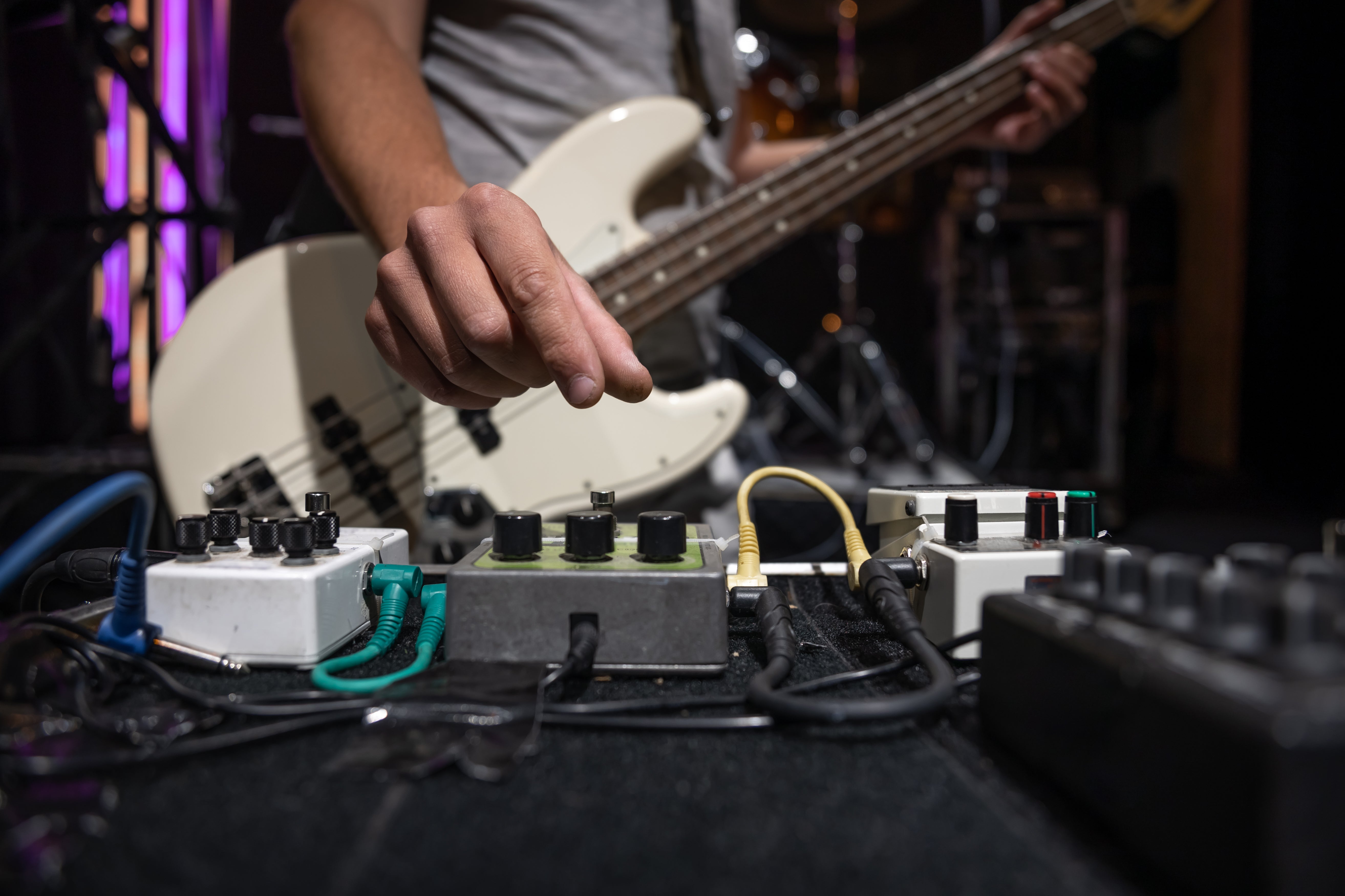 PEDAL CRUSH - Stompbox Effects For Creative Music Making – BJOOKS